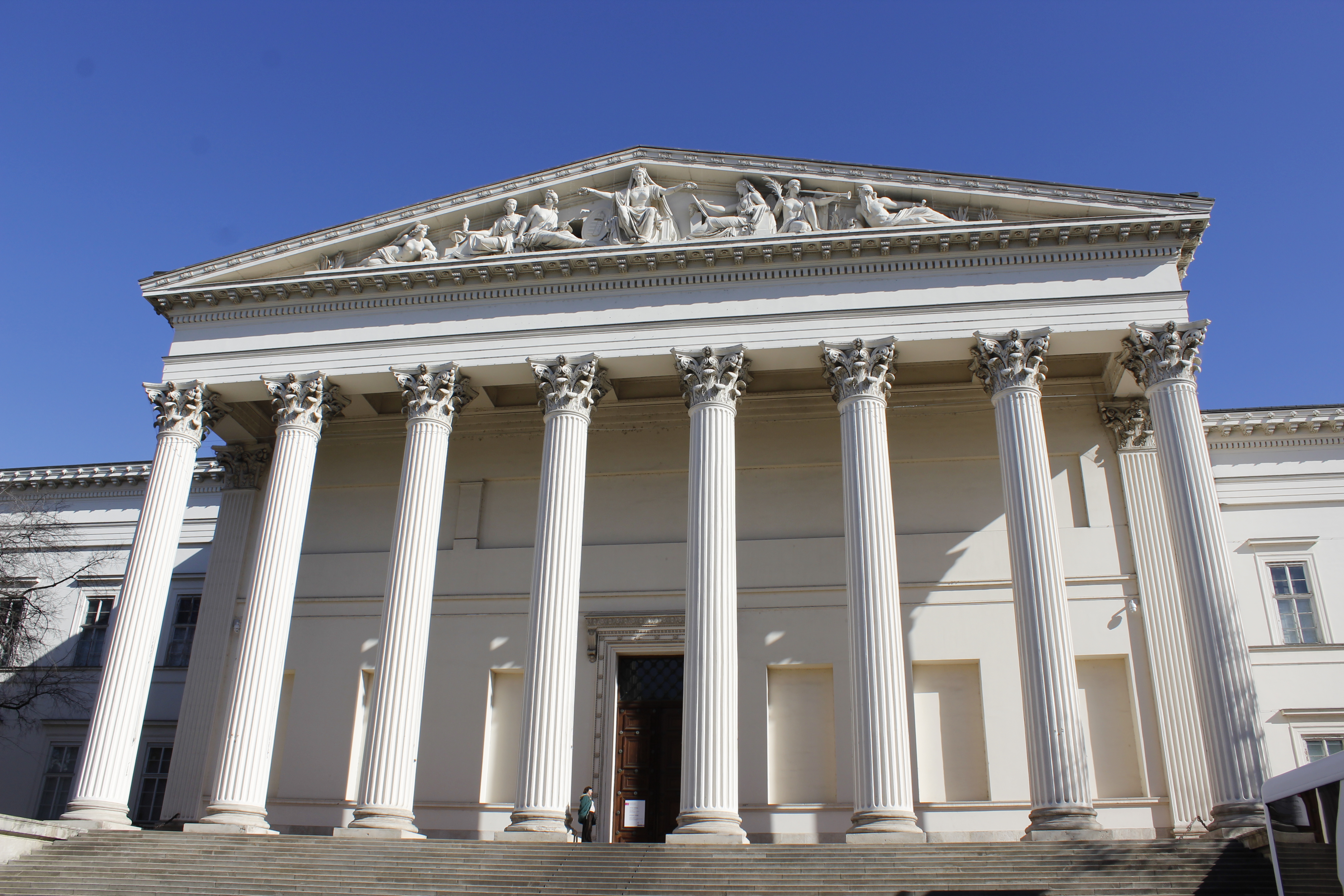 The Hungarian National Museum is open!