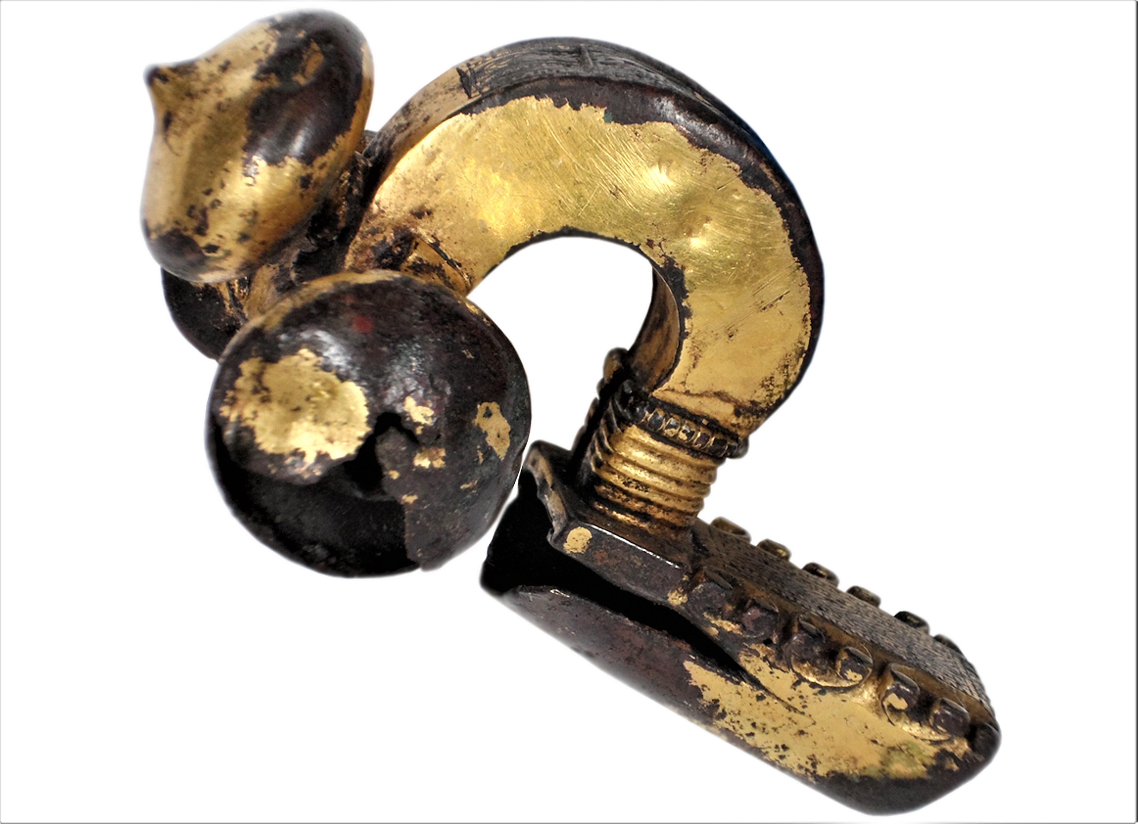 Krisztus-monogrammal díszített hagymagombos fibula Tihany-Sajkodról