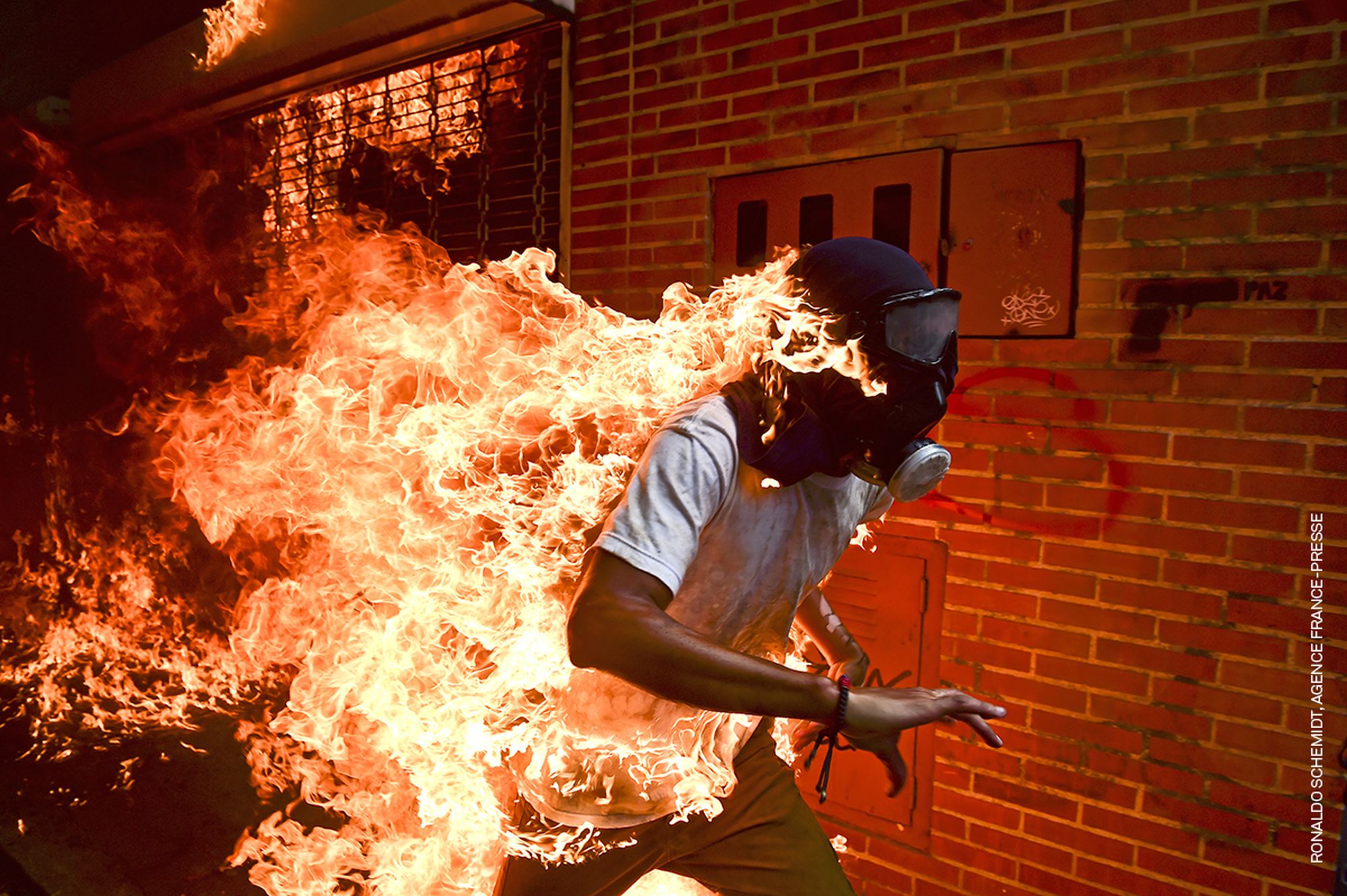 09/28 Tárlatvezetés a World Press Photo Kiállításban