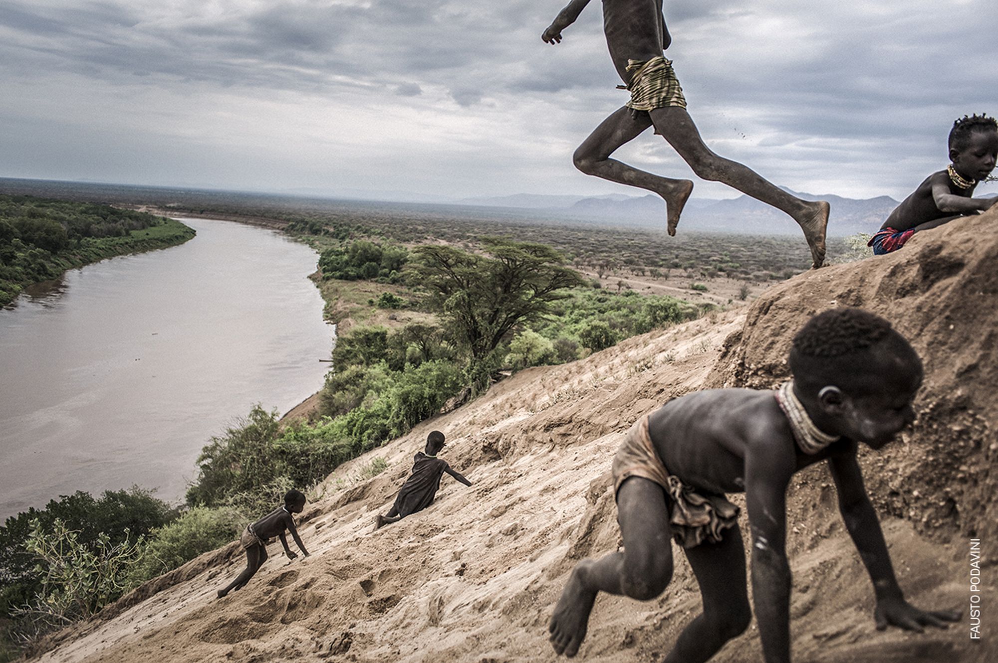 10/19 Tárlatvezetés a World Press Photo Kiállításban