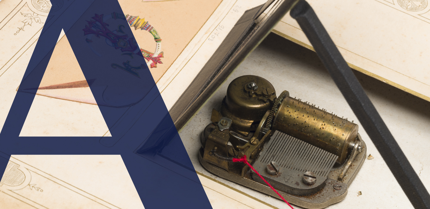 Fotográfiák keringőre | A HÓNAP KINCSE