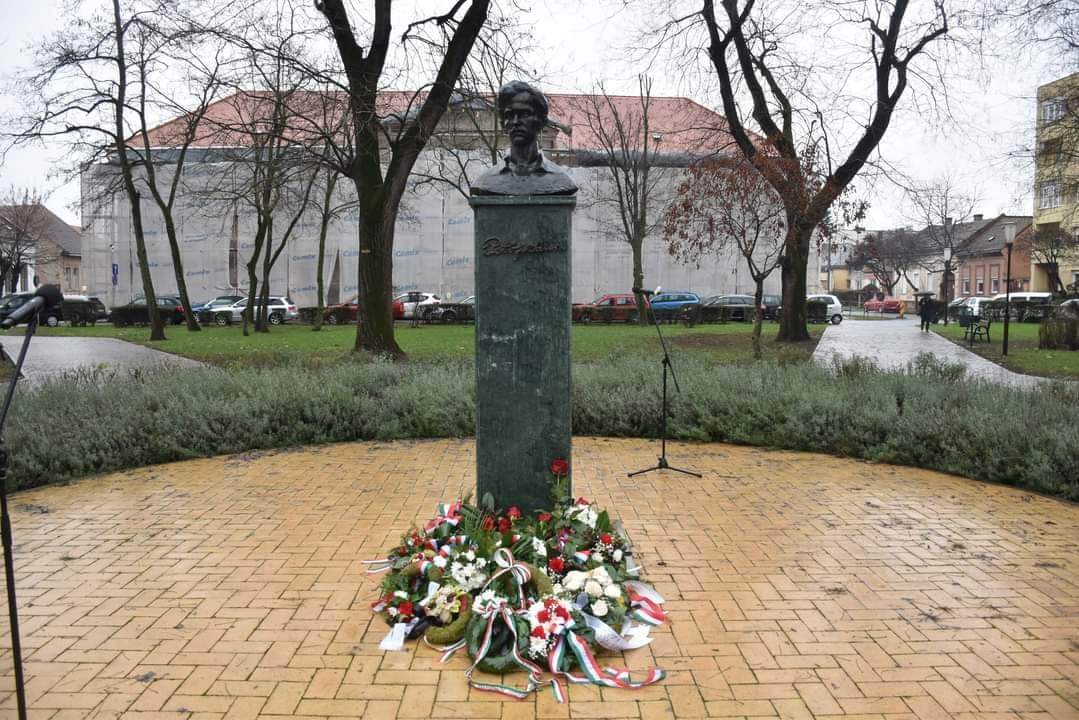 Petőfi emlékév megnyitása Szatmárnémetiben Petőfi emlékév megnyitása Szatmárnémetiben