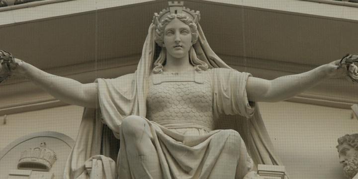 fejlec_timpanon_noalak