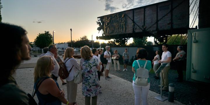 Málenkij tárlatvezetés