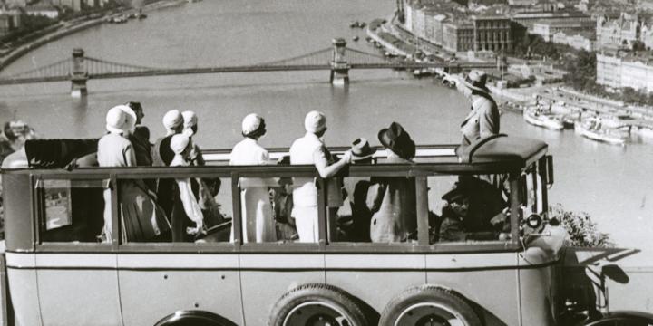 Szünetel a személyes kutatás a Történeti Fényképtárban