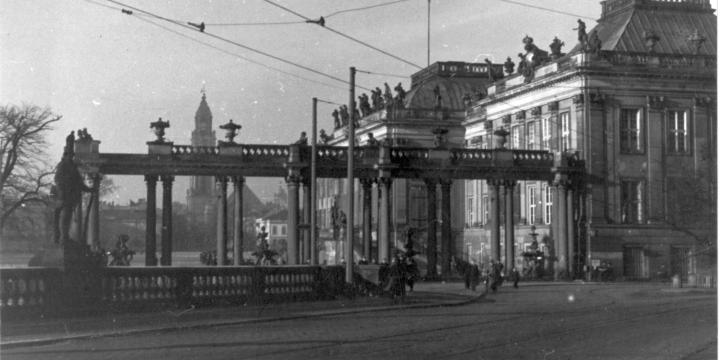 Gyalogszerrel az Alpokon keresztül