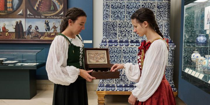 Szerelmi krónikák - Híres szerelmek a 15-18. Században  