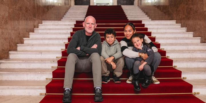 Látogatás családdal