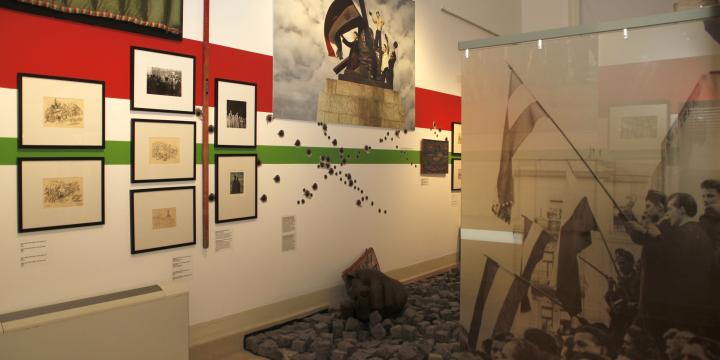 Rejt/Jel/Képek ’56 – a Forradalom Titkos művészete című időszaki kiállítás