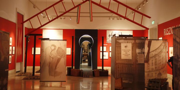 Rejt/Jel/Képek ’56 – a Forradalom Titkos művészete című időszaki kiállítás