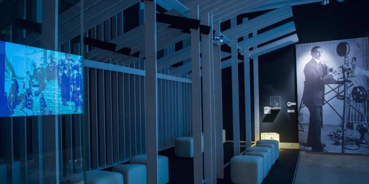 Koronázási kiállítás - fotó és film