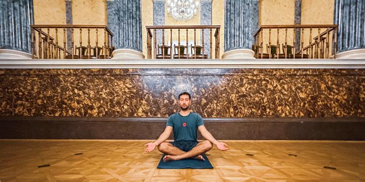 Ép testben ép lélek + | Múzeumi jóga x tárlatvezetés