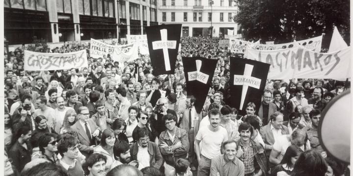 Közös időnk - 1989 fejléckép