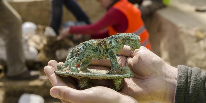 Szenzációs római kori kocsisírt találtak Aquincumban_4