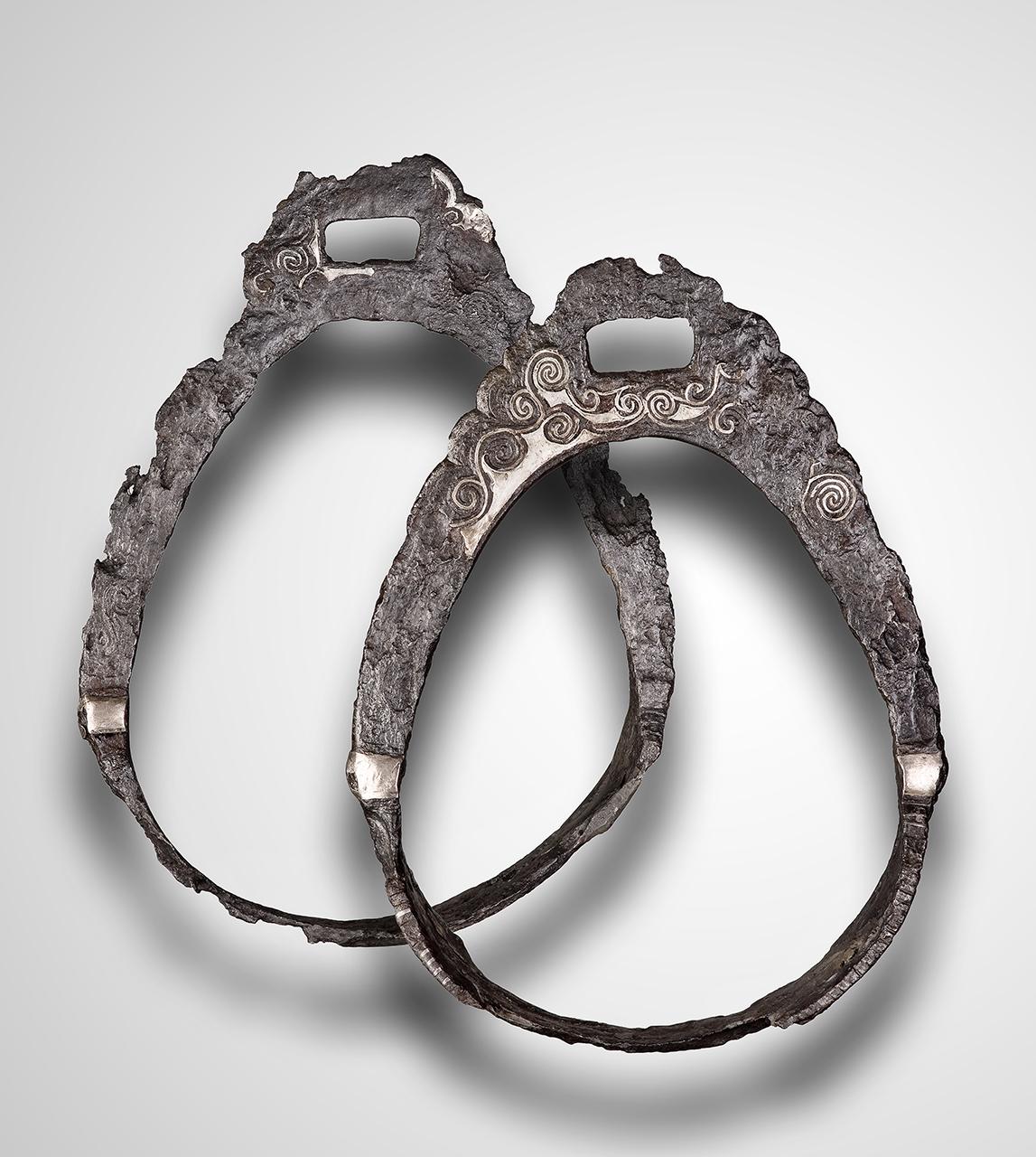 Ezüst berakásos kengyelpár, Beregszász (Beregovo, Ukrajna)