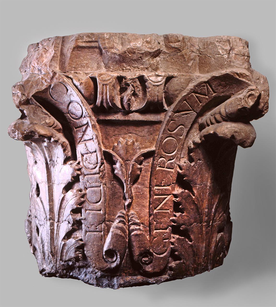 Mátyás király oszlopfője a budai várból