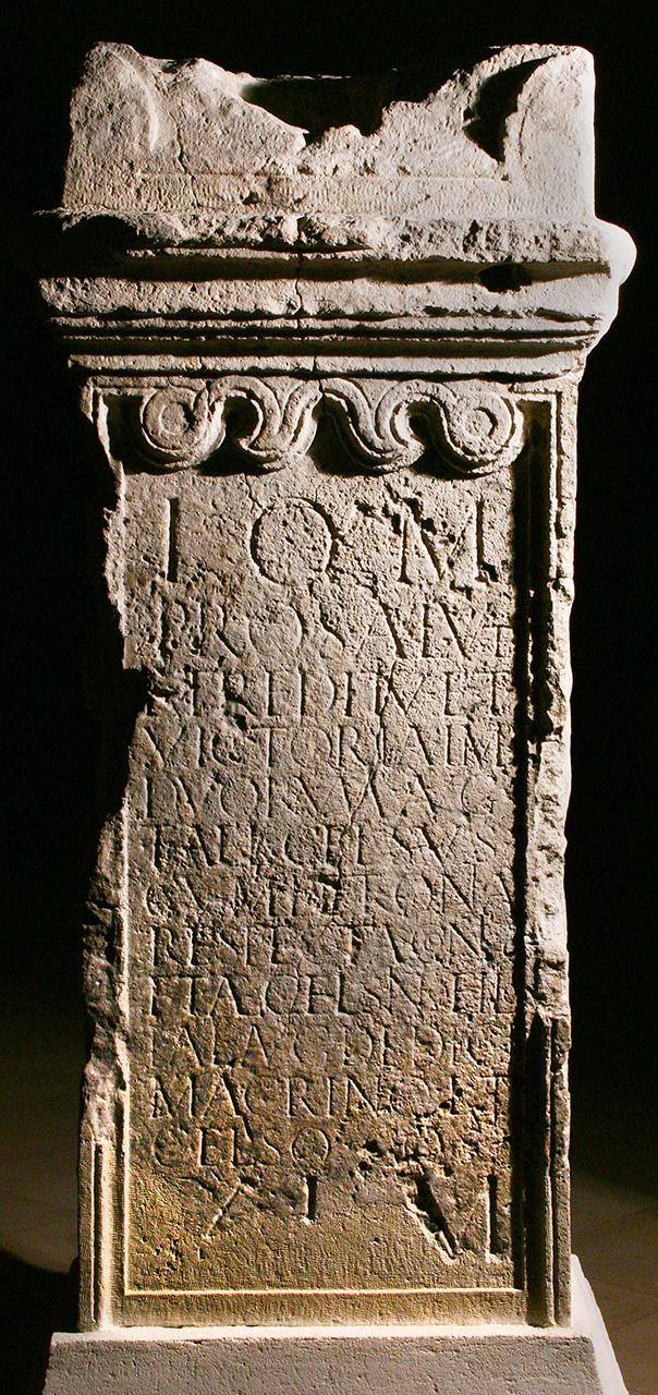 Oltárbázis (Lapidarium Nr. 53.) 