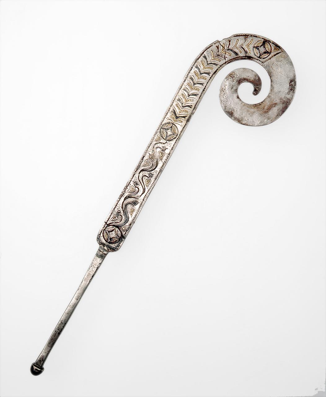 Ezüst papi jelvény egy brigetiói szarkofágból 