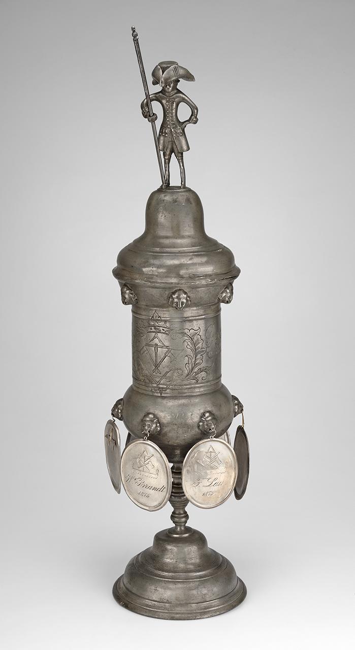 Üdvözlőserleg, 18. század 