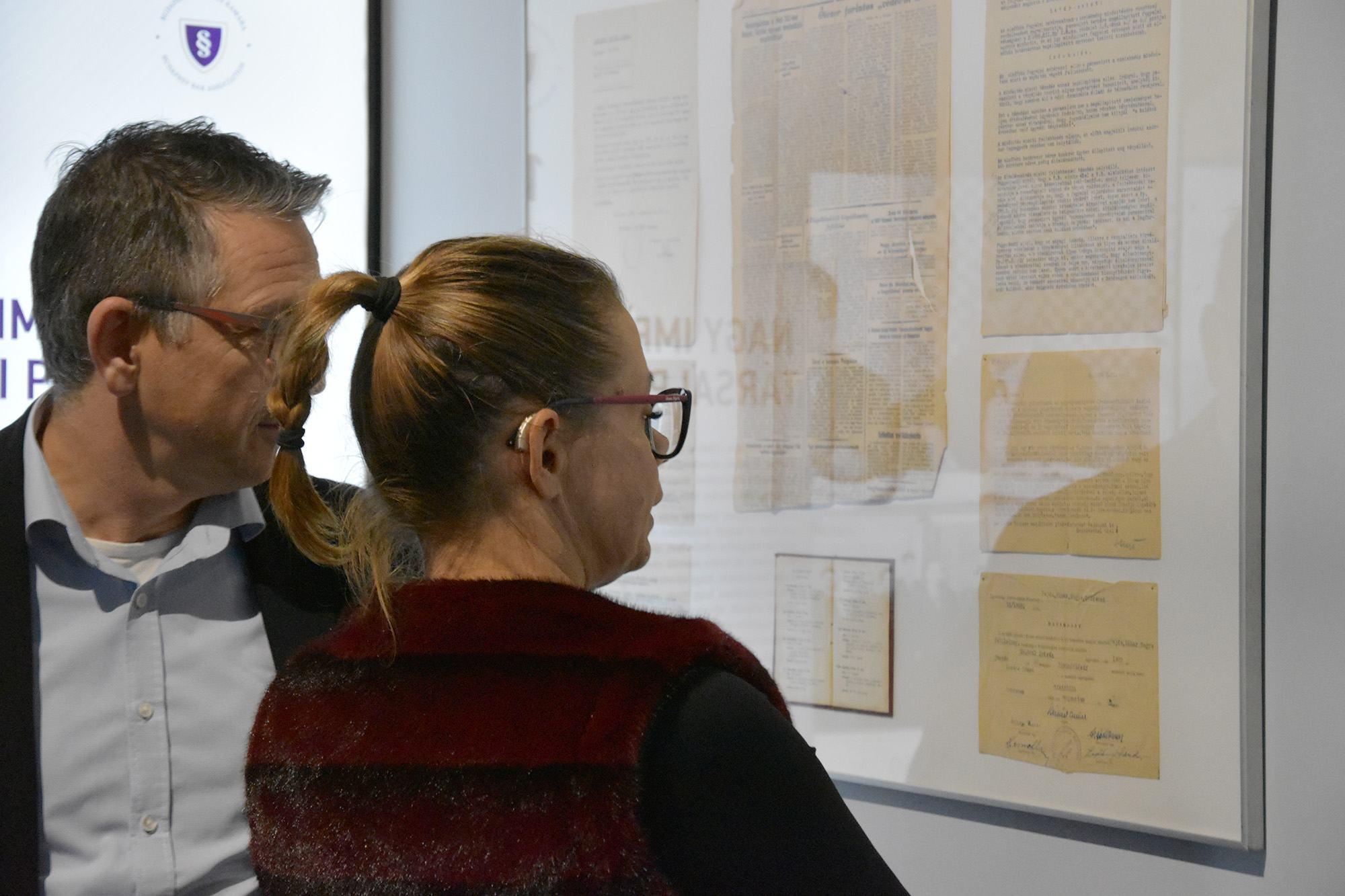 150 éves a Debreceni Ügyvédi Kamara című új időszaki kiállítás megnyitója a Déri Múzeumban.