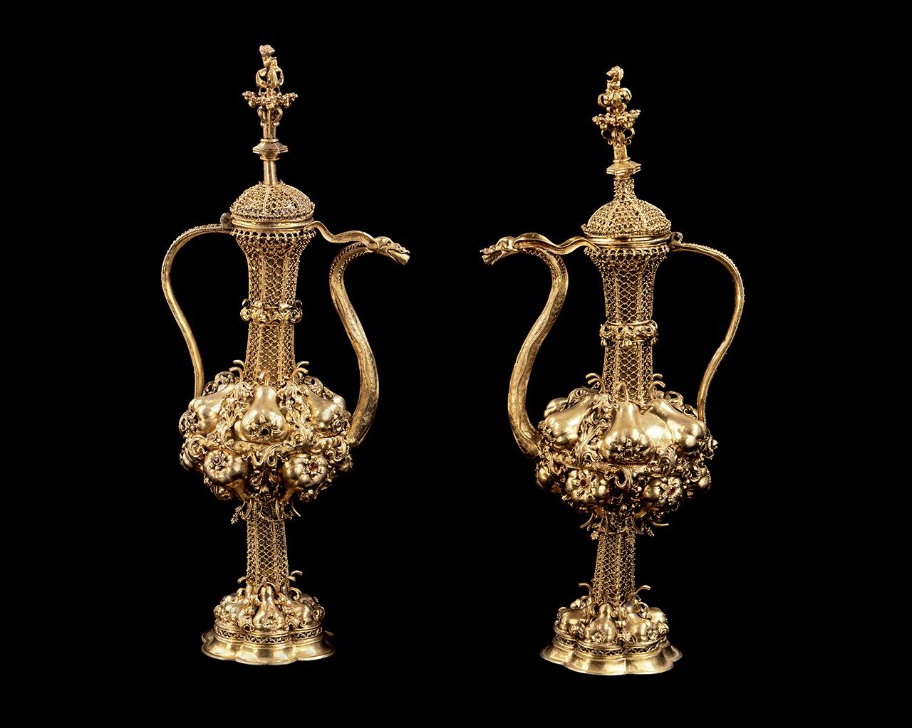 Mass cruets from Nagyvárad, first quarter of the 16th century.