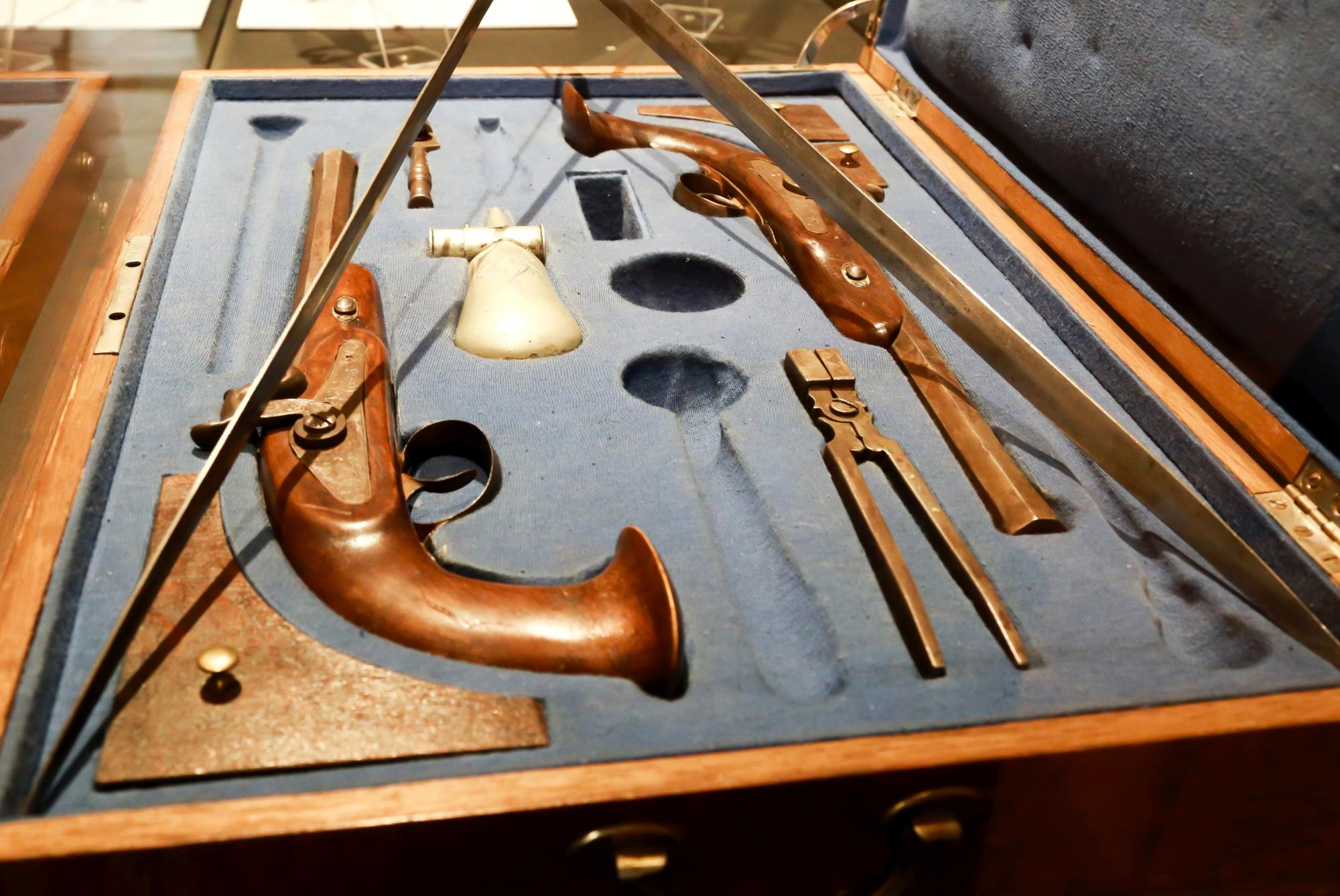 Ügyfelem érdekében. Érdekességek a jogszolgáltatás történetéből című kiállítás - Móra Ferenc Múzeum 