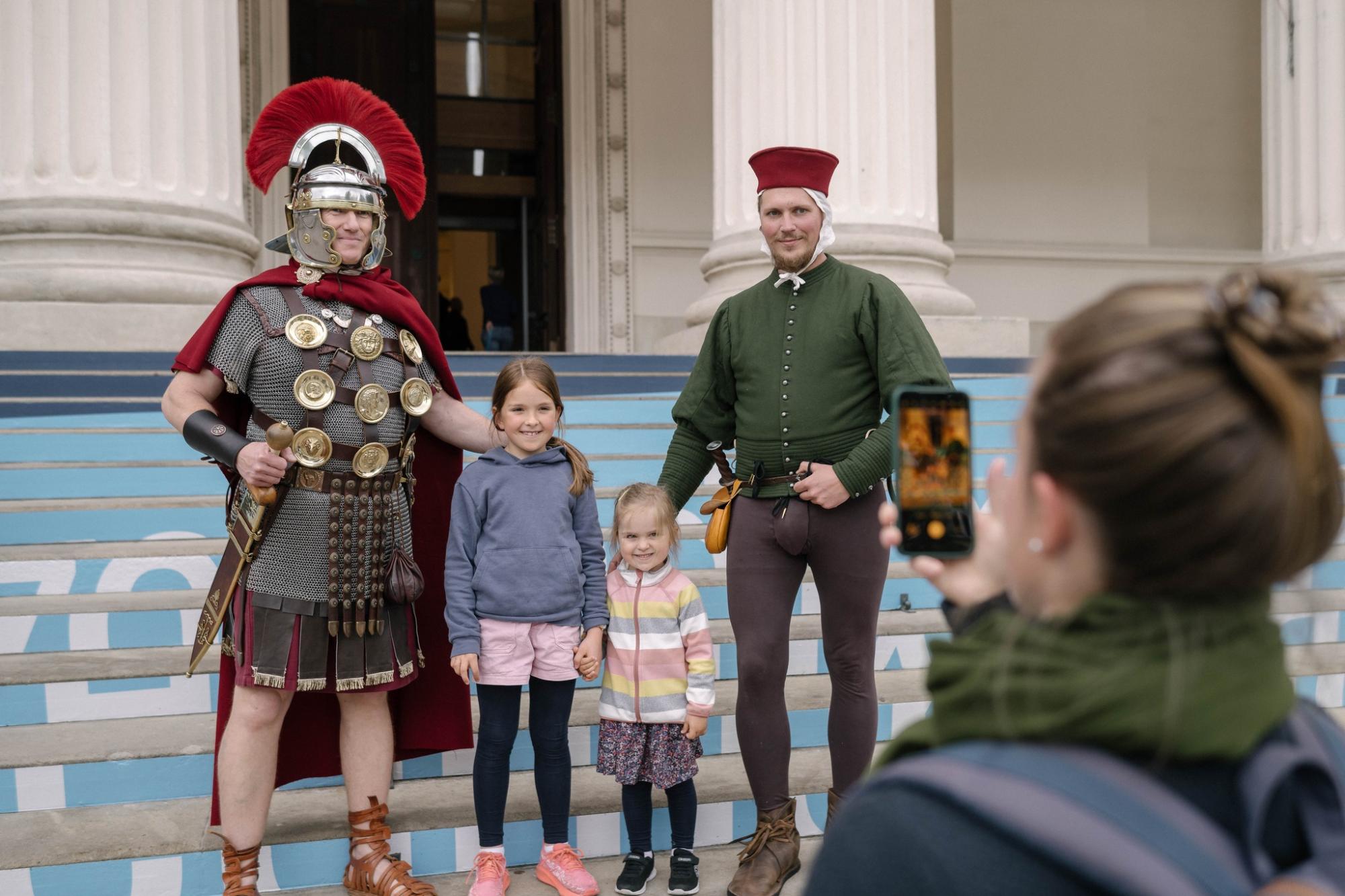 Múzeumok Majálisa életkép