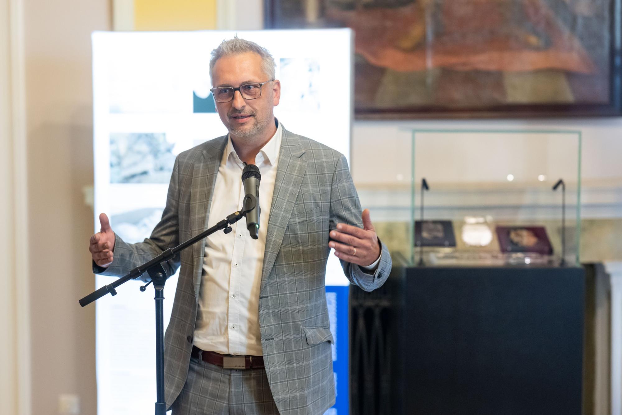 Dr. Rosta Szabolcs, a Kecskeméti Katona József Múzeum igazgatója 