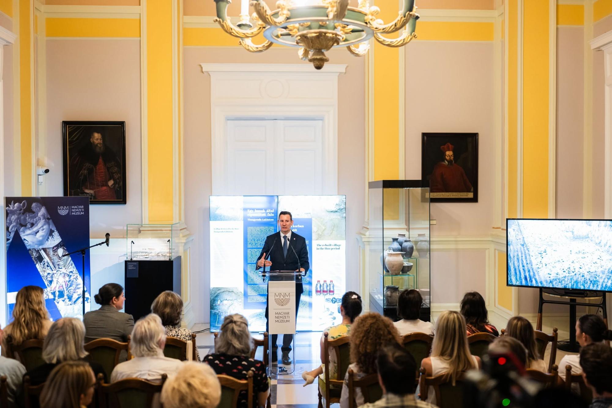 Dr. habil. Zsigmond Gábor, a Magyar Nemzeti Múzeum főigazgatója 