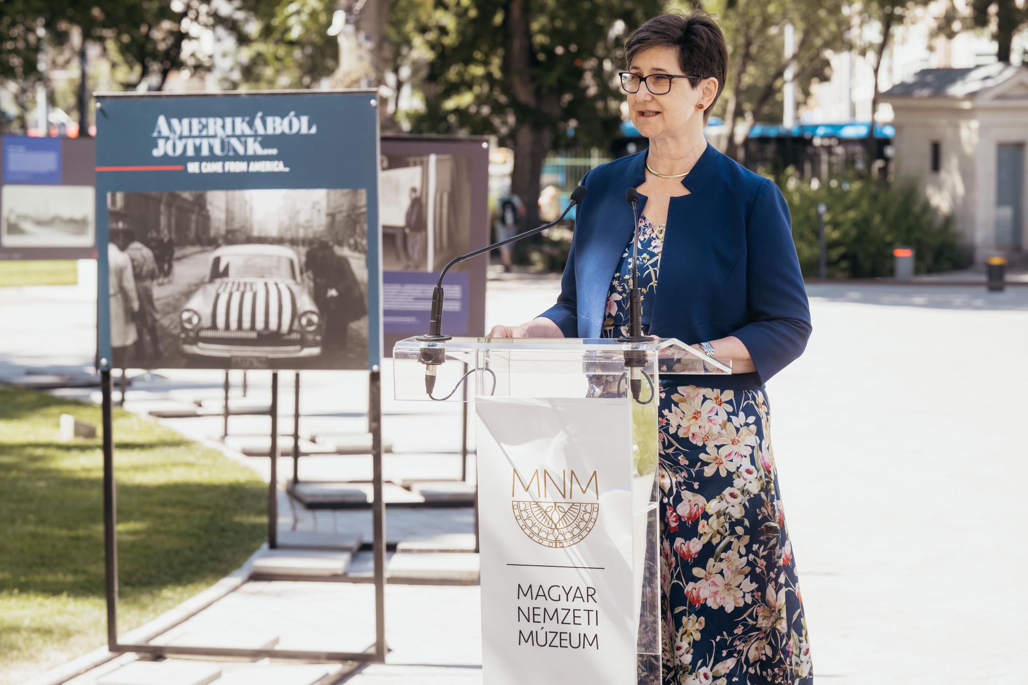Köszöntő beszédet mondott Breuer Klára, Külügyminisztérium államtitkára