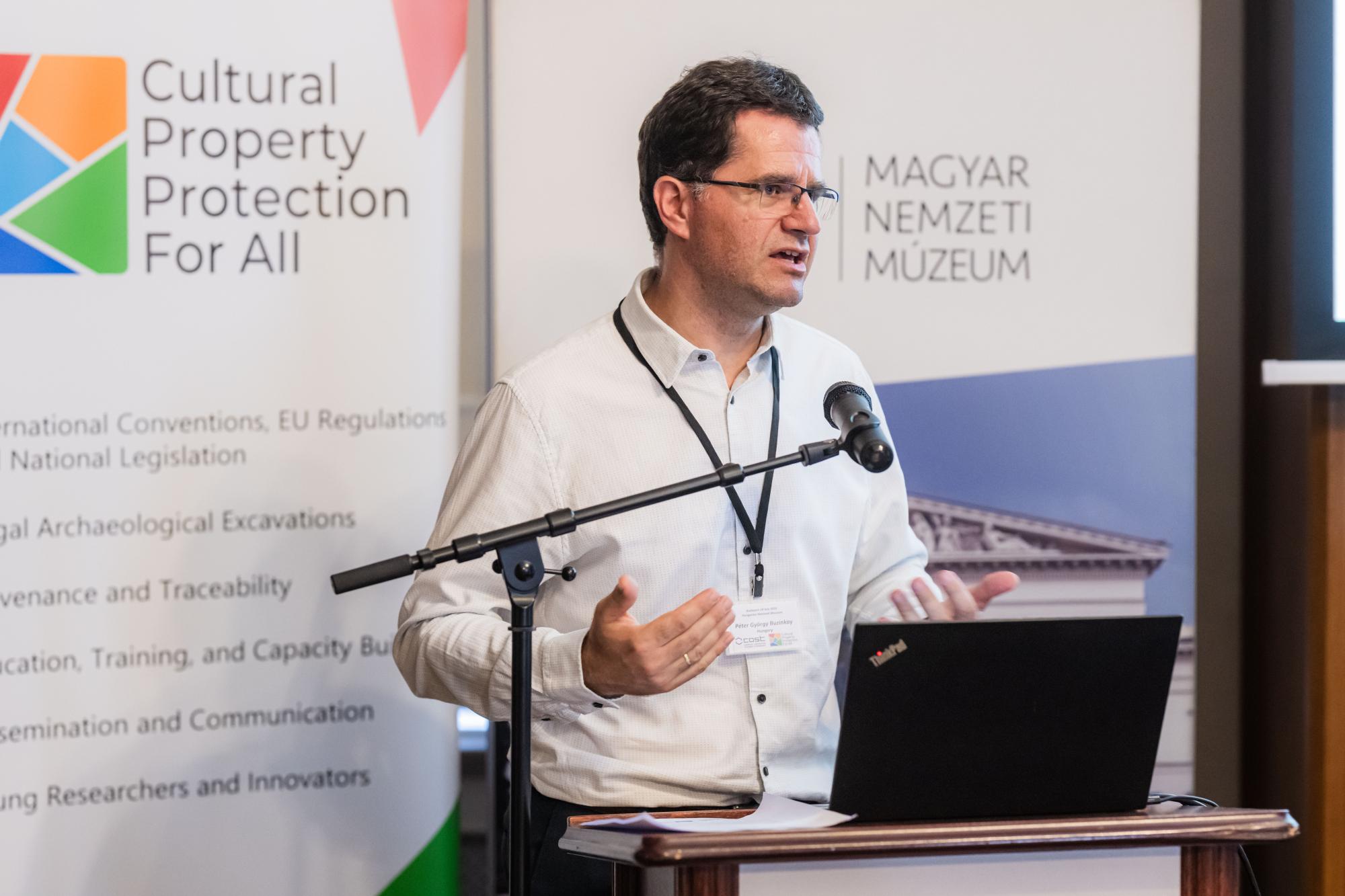 Dr. Buzinkay Péter György főigazgatói főtanácsadó Magyar Nemzeti Múzeum