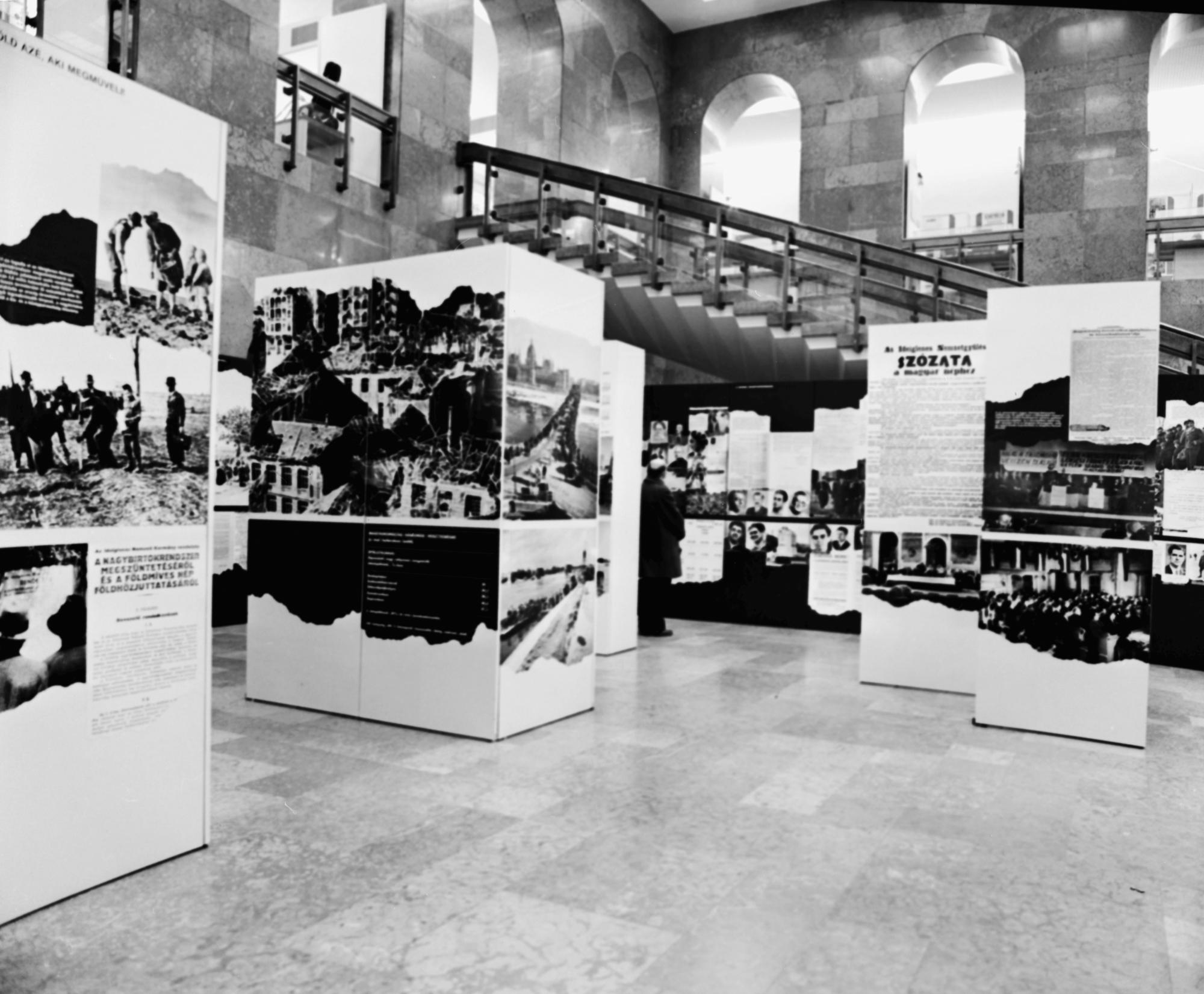 A "Memento 1944" című kiállítás