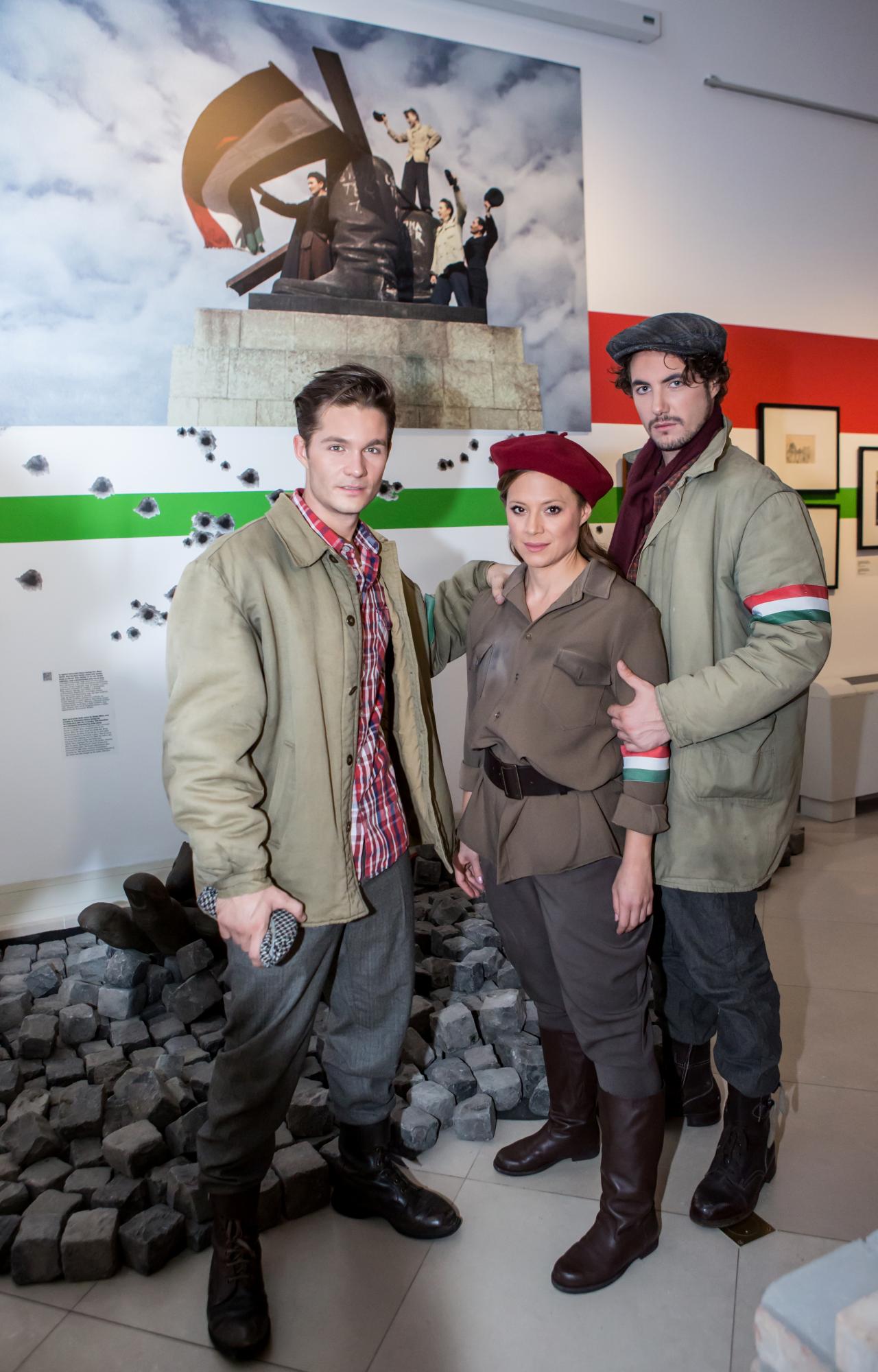 Lady Budapest az 56-os kiállításban