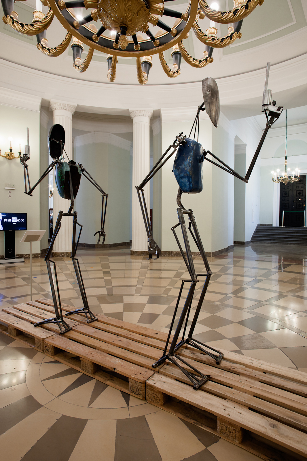 Kortárs redesign kiállítás_Szabó Ottó - Robotto