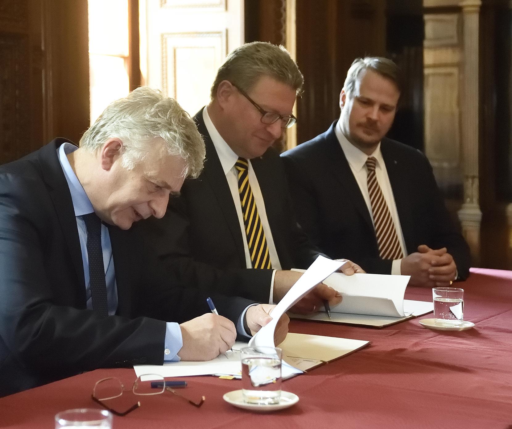 Új osztrák-magyar hosszú távú együttműködésre kötött szerződés_1