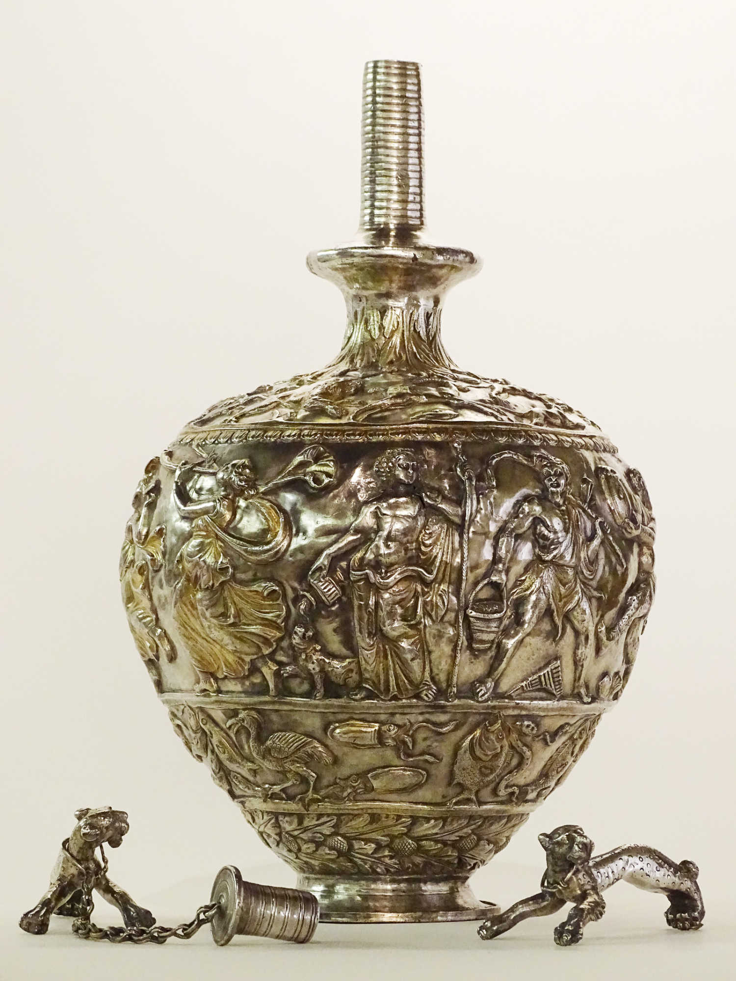 Seuso kincsek_Amphora