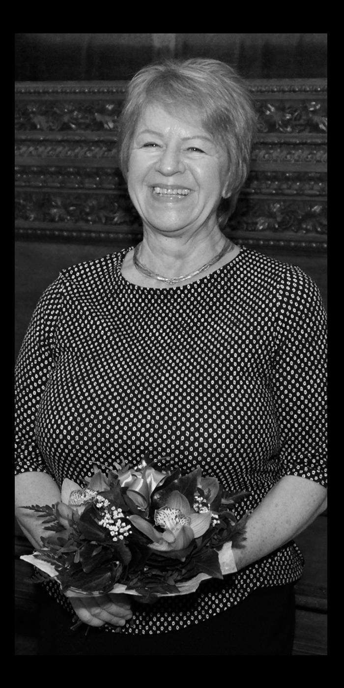 Hoppál Éva († 2016)