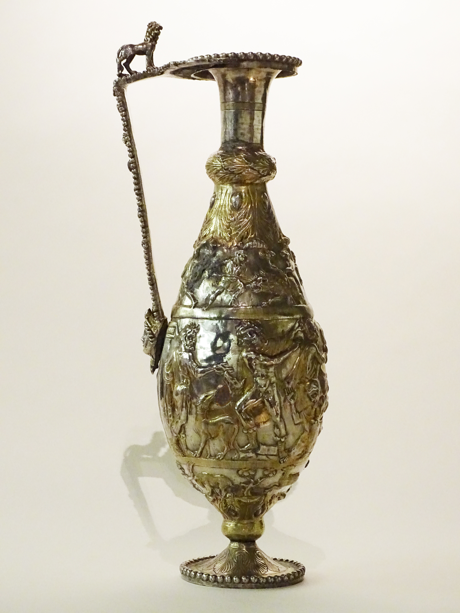 Seuso kincsek_Hippolytos kancsó