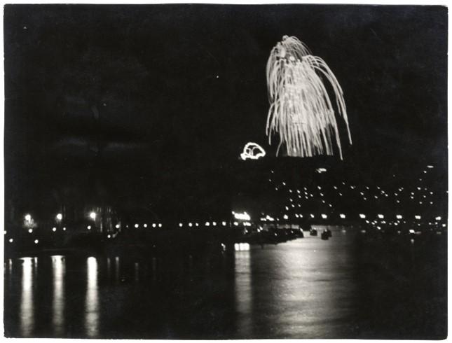 Fény az éjszakában 27