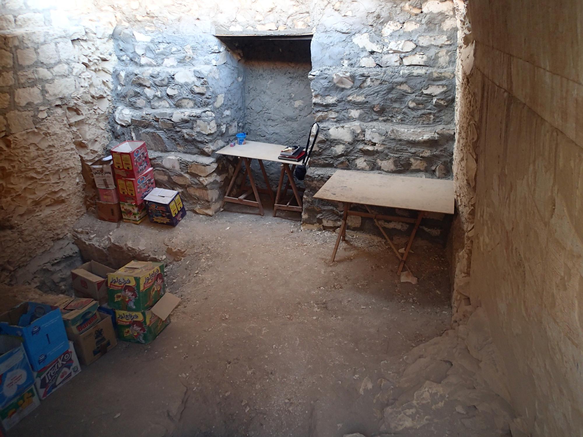 László Orsolya egyiptomi ásatáson 2017_2