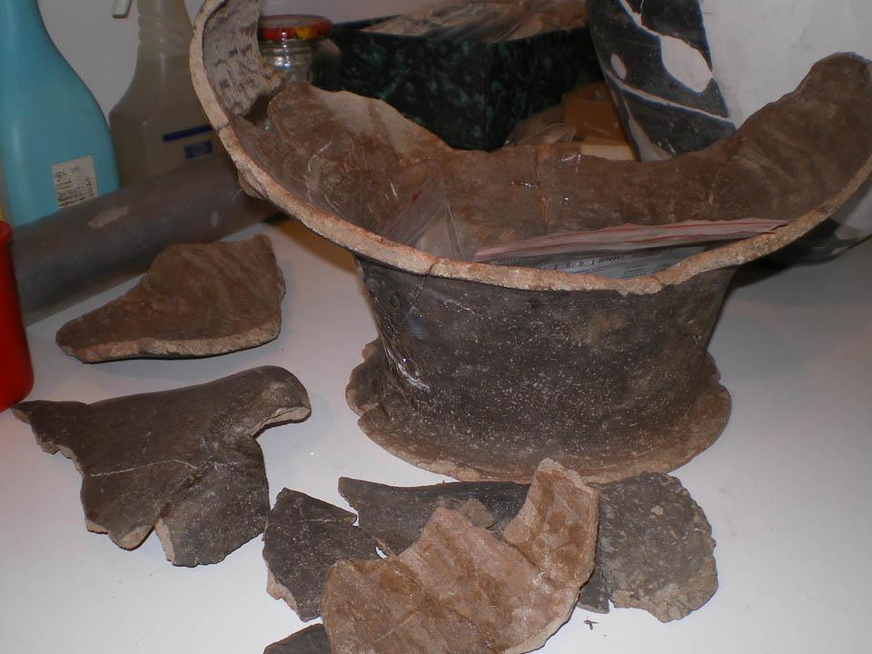 Bronzkori urna az M3-as autópályás ásatásból 5