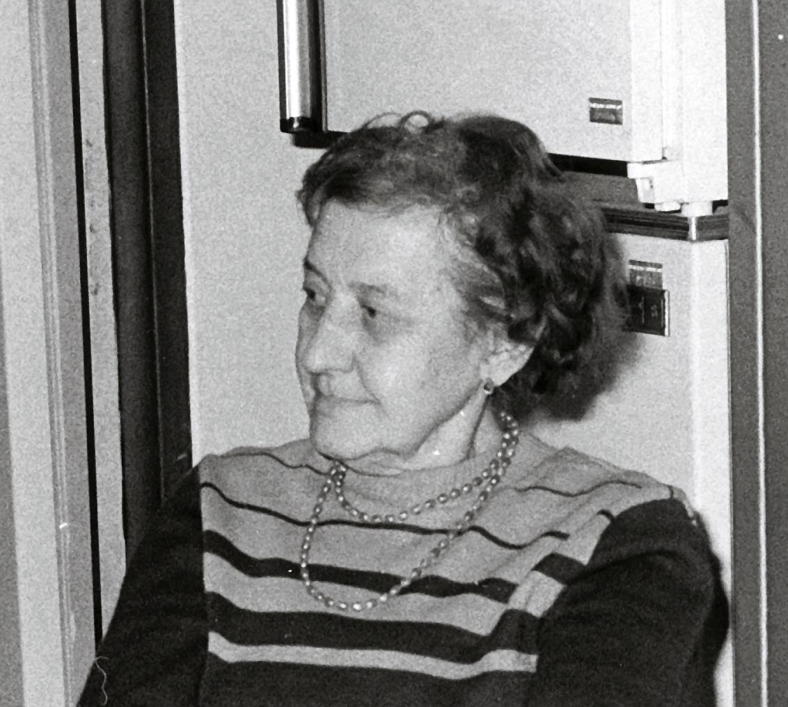 Dr. Szakács Margit