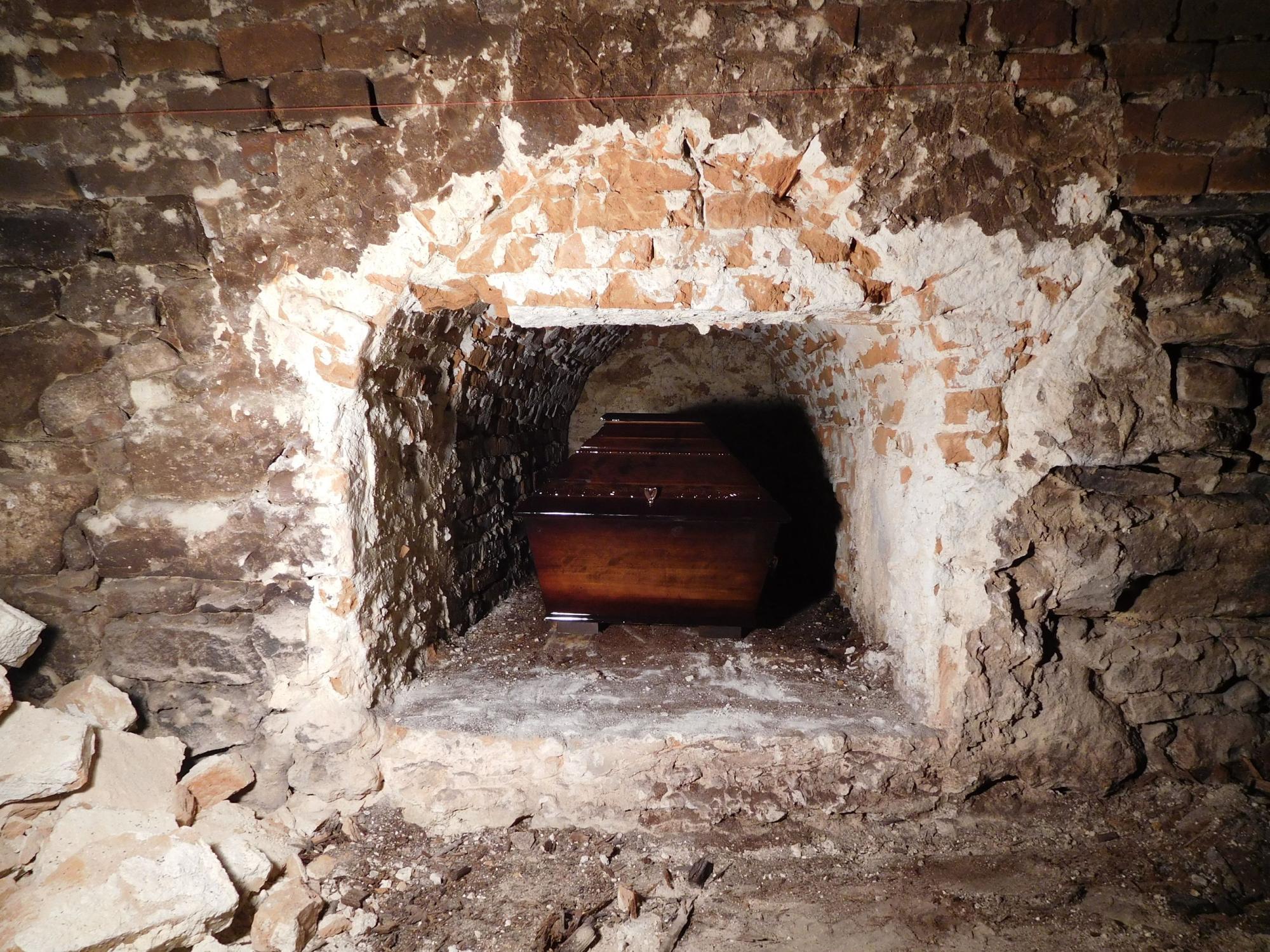 	A sziráki Teleki kripta_blograplusz8