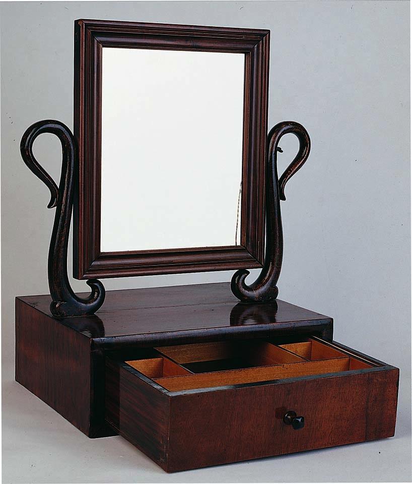 Tükrös borotválkozó (toilette) szekrényke