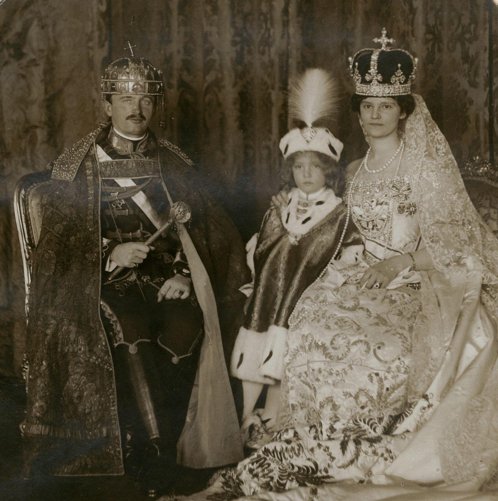 Utolsó felvonás - enteriőrképek