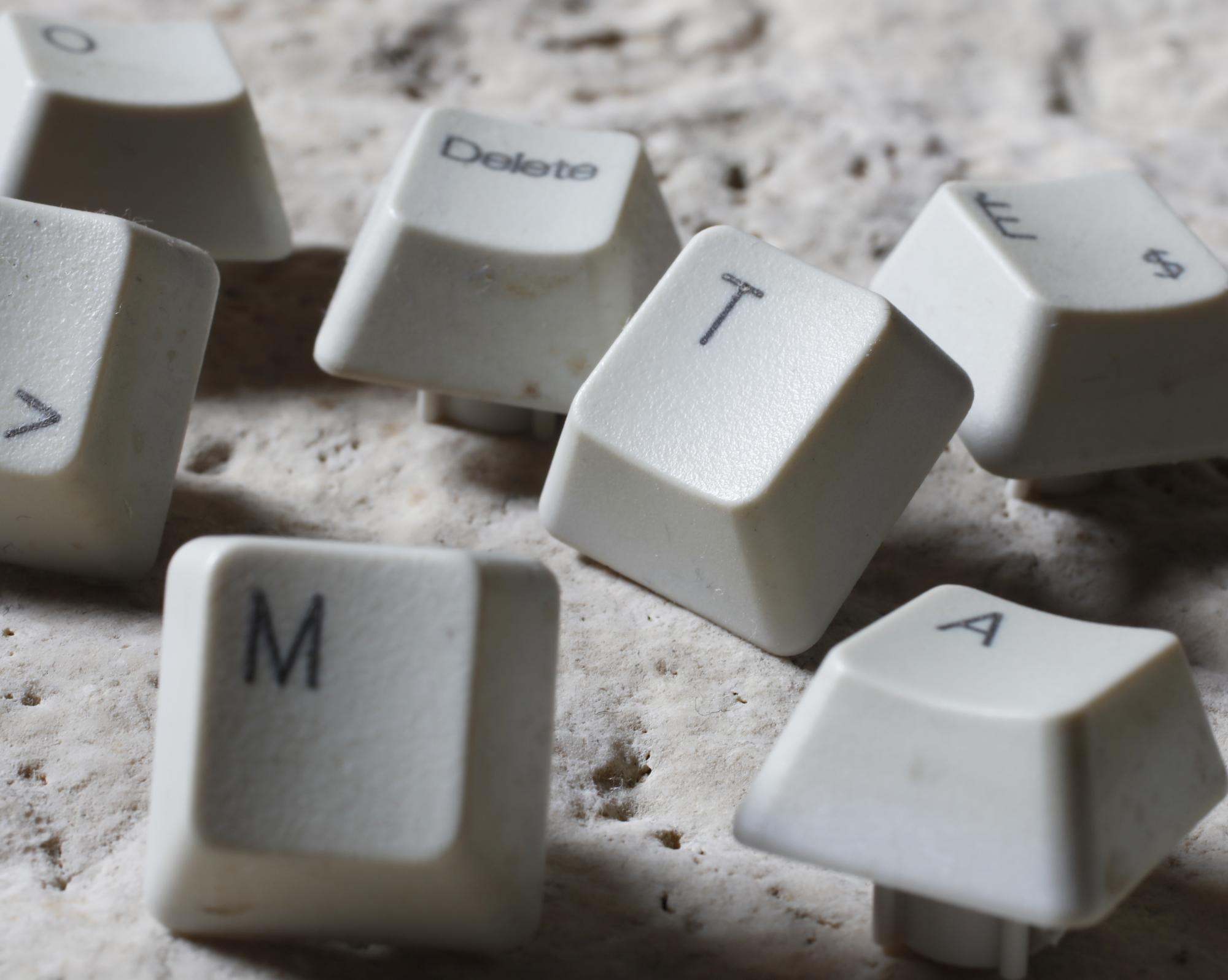 Betűk kiállítás_tárgy történet etc_arculat