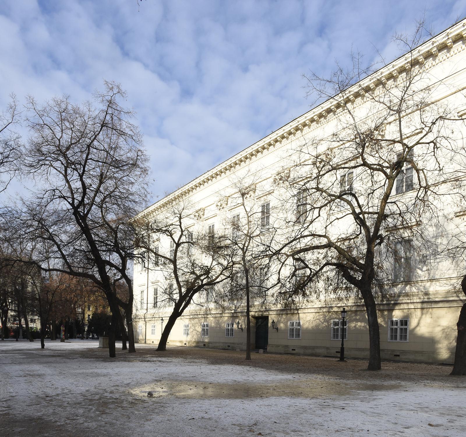 Lakossági fórum a Múzeumkert terveiről
