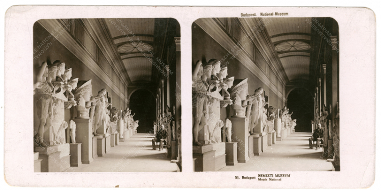 Plaster copies of ancient Greek-Roman statues at the National Museum at the end of the 19th century