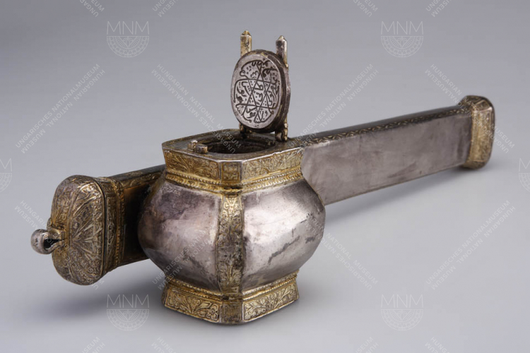 SILVER-GILT PEN CASE WITH INK POT, SULTAN MAHMUD I (R. 1730–1754)