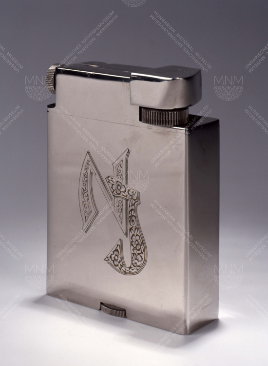 LIGHTER ONCE BELONGING TO IMRE NAGY